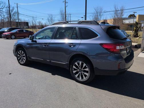 Carbide Gray Metallic 2016 Subaru Outback 2.5i Limited