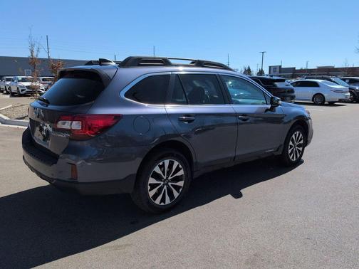 Carbide Gray Metallic 2016 Subaru Outback 2.5i Limited