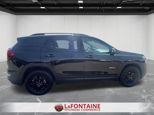 Ebony Twilight Metallic 2023 GMC Terrain AT4