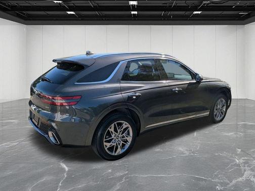 2025 Genesis GV70 2.5T