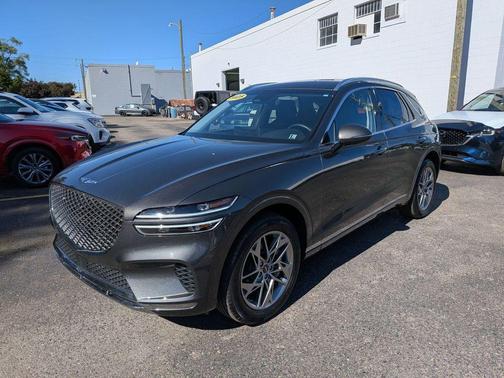 2025 Genesis GV70 2.5T