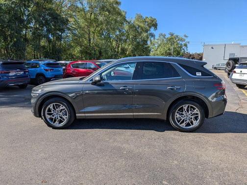 2025 Genesis GV70 2.5T