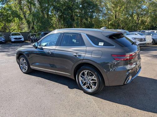 2025 Genesis GV70 2.5T