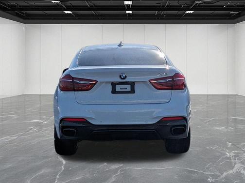 2015 BMW X6 xDrive50i