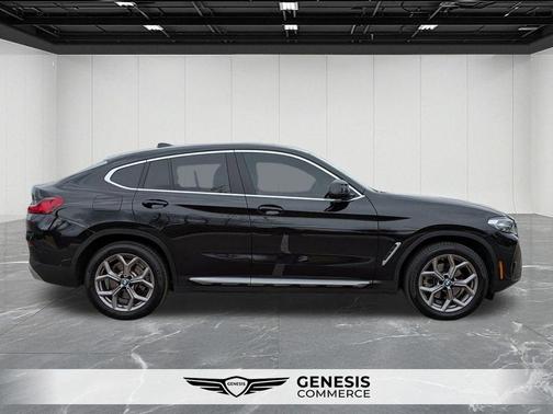 2023 BMW X4 xDrive30i