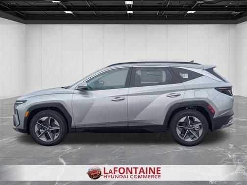 Shimmering Silver 2026 Hyundai TUCSON SEL Premium