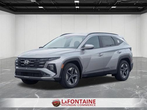 Shimmering Silver 2026 Hyundai TUCSON SEL Premium