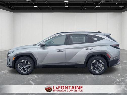 Shimmering Silver 2026 Hyundai TUCSON SEL Premium
