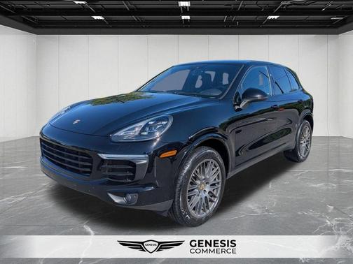 Jet Black Metallic 2018 Porsche Cayenne Platinum Edition