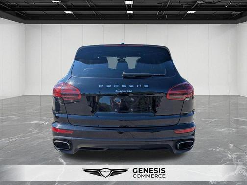 Jet Black Metallic 2018 Porsche Cayenne Platinum Edition