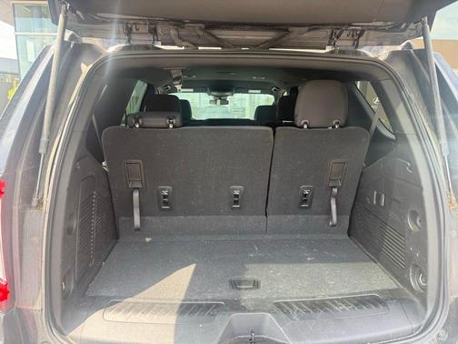 Titanium Rush Metallic 2023 GMC Yukon SLE