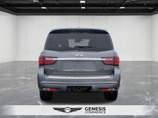 2021 INFINITI QX80 Luxe