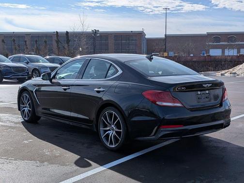 2020 Genesis G70 2.0T