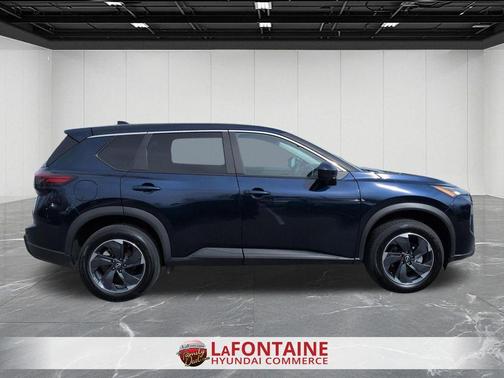 Deep Ocean Blue 2025 Nissan Rogue SV