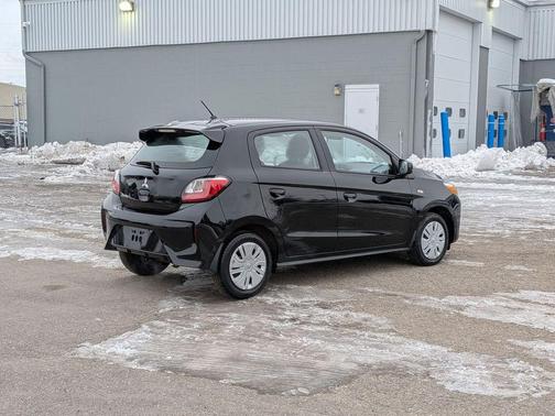 2024 Mitsubishi Mirage ES