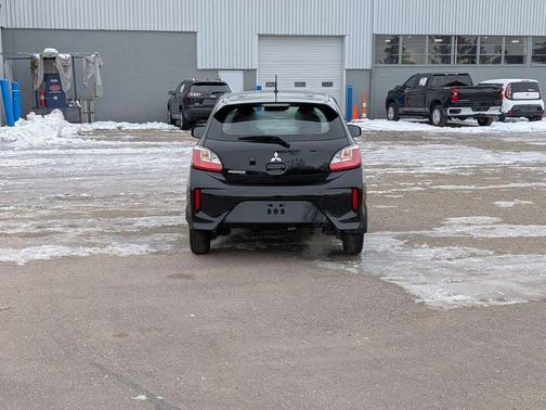 2024 Mitsubishi Mirage ES