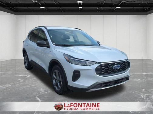 Space Silver 2025 Ford Escape ST-Line