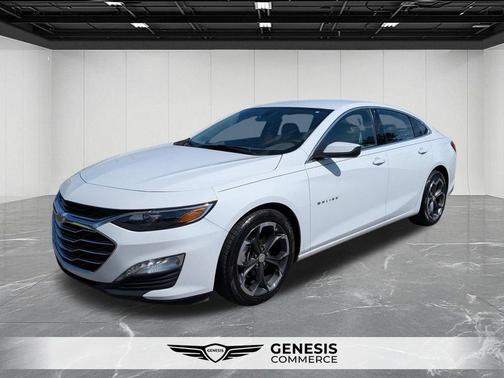 Summit White 2022 Chevrolet Malibu LT