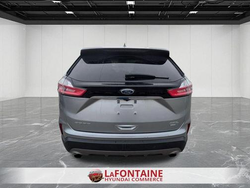 Silver Metallic 2020 Ford Edge SEL