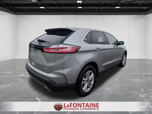 Silver Metallic 2020 Ford Edge SEL