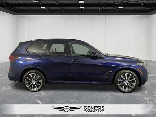 2024 BMW X5 M60i