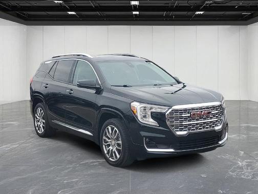 Ebony Twilight Metallic 2024 GMC Terrain Denali