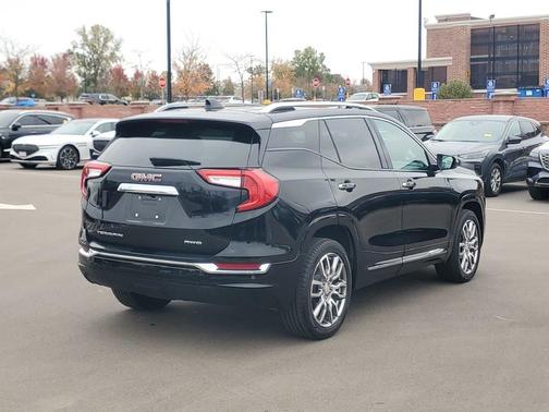 Ebony Twilight Metallic 2024 GMC Terrain Denali