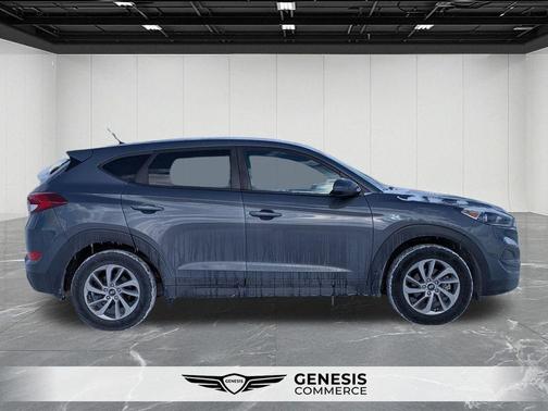 2018 Hyundai TUCSON SE