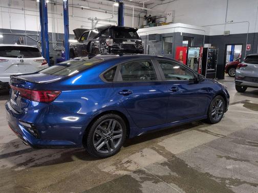 Deep Sea Blue 2021 Kia Forte GT-Line