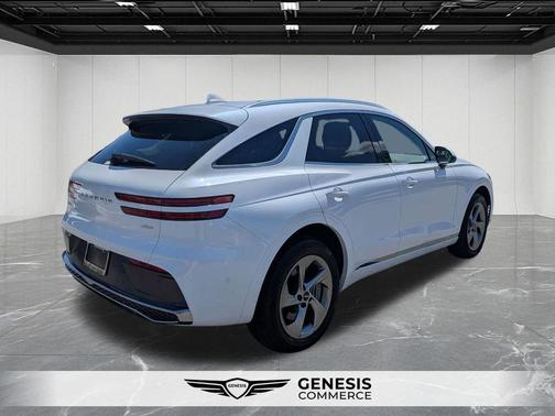 White 2026 Genesis G70 2.5T Prestige