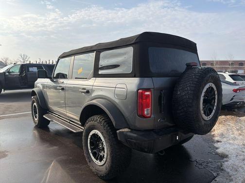 2022 Ford Bronco Black Diamond