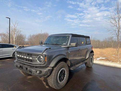 2022 Ford Bronco Black Diamond