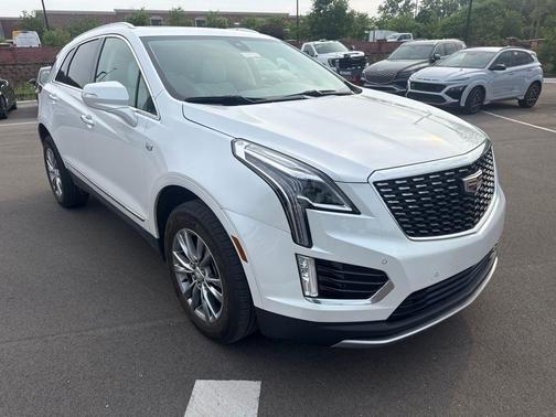 Crystal White Tri-Coat 2023 Cadillac XT5 Premium Luxury
