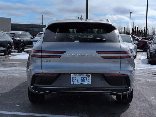 2026 Genesis GV70 2.5T Advanced