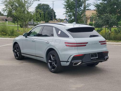 Blue 2027 Genesis GV70 2.5T