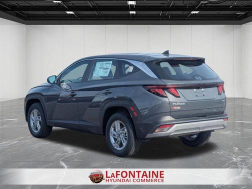 Gray 2026 Hyundai TUCSON SE