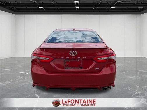Red 2019 Toyota Camry SE