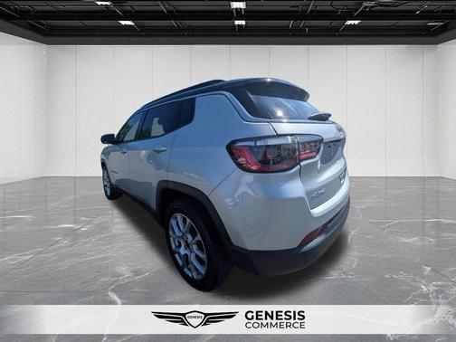 Silver Zynith 2025 Jeep Compass Limited