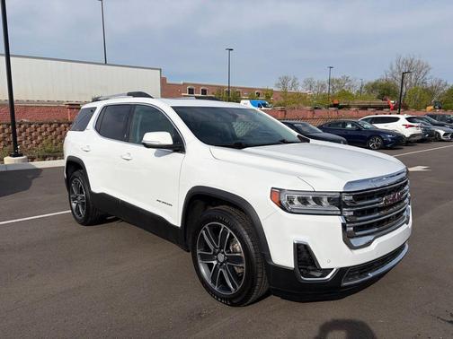Summit White 2021 GMC Acadia SLT