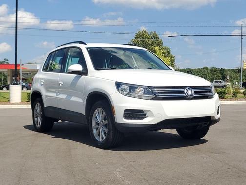 Pure White 2017 Volkswagen Tiguan Limited 2.0T