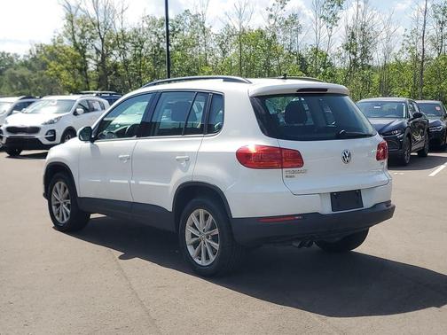 Pure White 2017 Volkswagen Tiguan Limited 2.0T