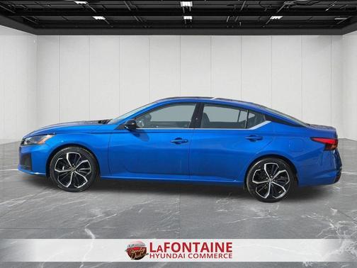 Bluestone 2025 Nissan Altima SR