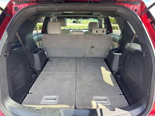 Red Candy Metallic Tinted Clearcoat 2012 Ford Explorer XLT