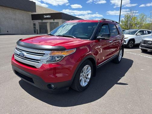 Red Candy Metallic Tinted Clearcoat 2012 Ford Explorer XLT
