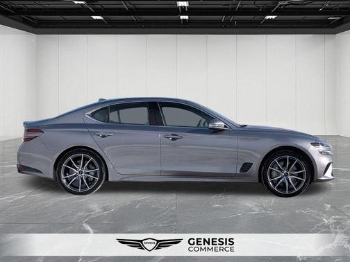 2025 Genesis G70 2.5T