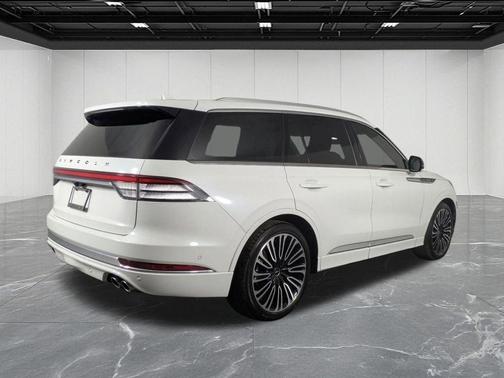 2023 Lincoln Aviator Black Label AWD