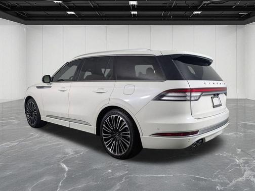2023 Lincoln Aviator Black Label AWD