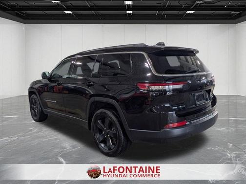 Diamond Black 2021 Jeep Grand Cherokee L Laredo