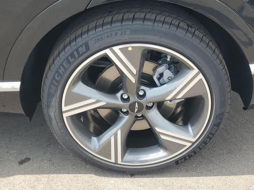 Black 2027 Genesis GV80 3.5T