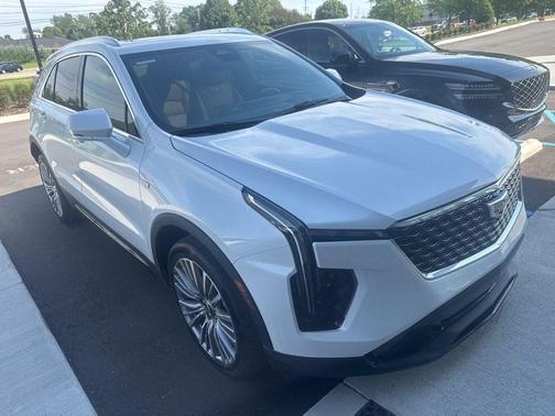 Crystal White 2024 Cadillac XT4 Premium Luxury